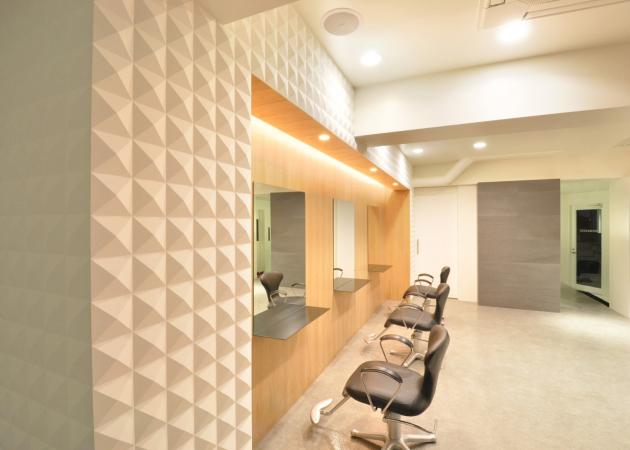 【518】REVOLCIA西通り店